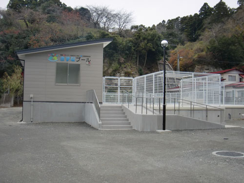 東松島市きずなプール外観